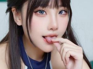 眼镜加Cat Demon喵崽，这样的悠闲让人无法自拔——来往的写真图集，亮眼但不耀眼